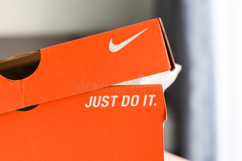 nike's copywriter do the just do it slogan on their shoes box