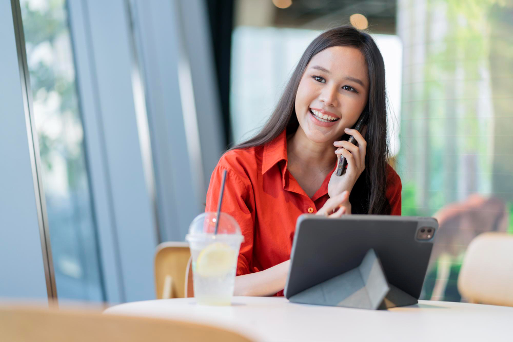 Woman talking on her smartphone