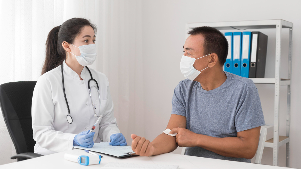 A doctor and a patient during an appointment meeting